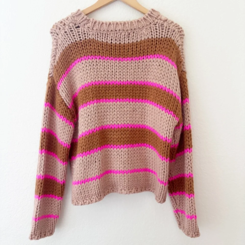 By Together hot pink brown striped chunky knit crewneck sweater Size Small‎
